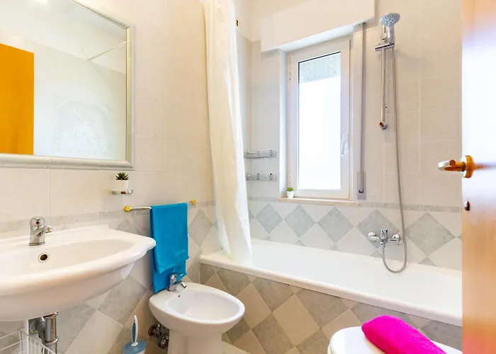 Trieste Trilo 6 - Myho Casa Lägenhet Alba Adriatica