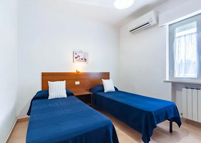 Trieste Trilo 6 - Myho Casa *